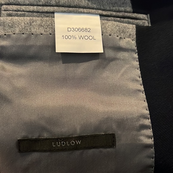 J.Crew Ludlow Blazer Suit Jacket EUC 100% Wool - Picture 14 of 14